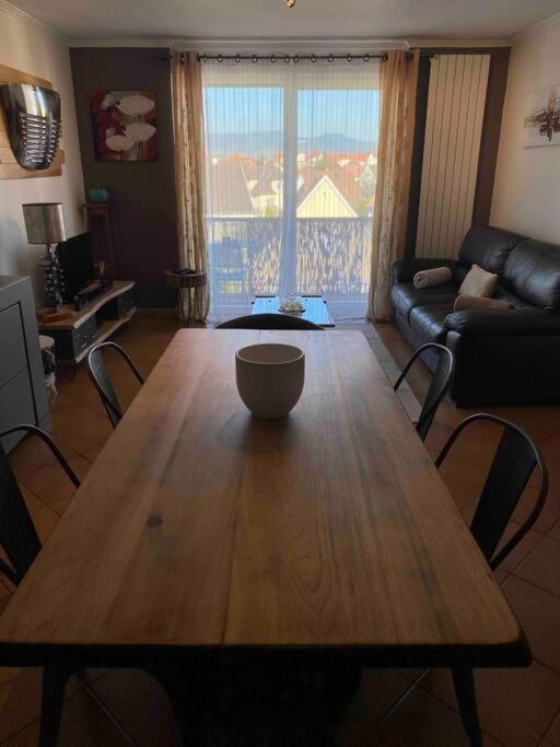 Logement Ideal Pour Un Sejour Alsacien En Amoureux กอลมาร์ ภายนอก รูปภาพ